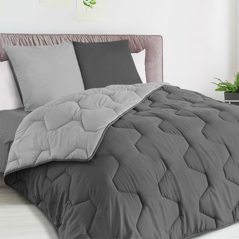 Edredón 220x240 CM ABBY bicolor gris claro y gris 300 gr + 2 almohadas (1/5)