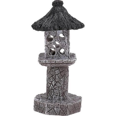 Stück Skulptur aus simuliertem Stein (1/3)