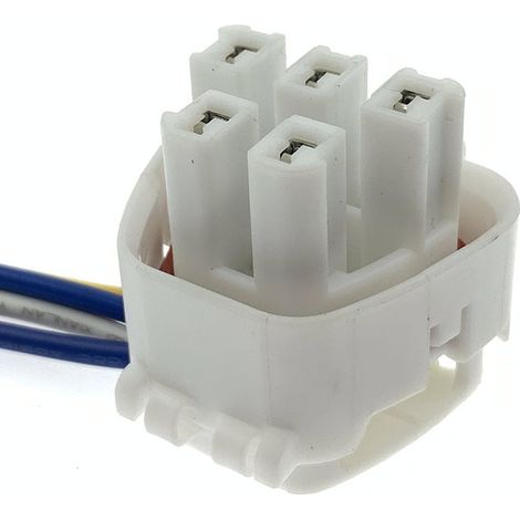 The DJ7051B-2.2-21 connector is compatible with Toyota/Hyundai fuel pump connectors 7283-1052-10/90980-11077 (single connector).