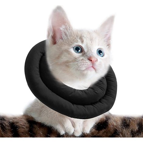 Collier conique ajustable pour chat, rembourré en polyester doux, à utiliser après une intervention chirurgicale pour éviter les léchages. (1/5)