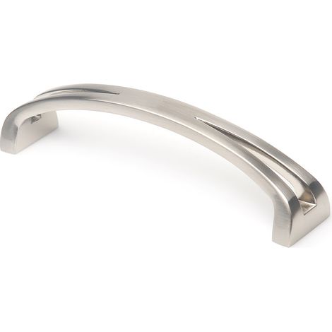 Asa de zamak con acabado níquel satinado, dimensiones:136x28x32mm y entrepuntos:128mm -