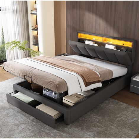 Letto imbottito moderno in lino grigio 140x200 cm con testiera LED e rete a doghe (1/5)