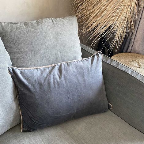 Coussin 1 face velours anthracite et 1 face coton naturel (1/5)