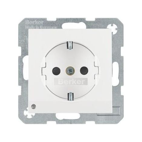 Berker SCHUKO-Steckdose mit weißer LED-Beleuchtung (1/5)