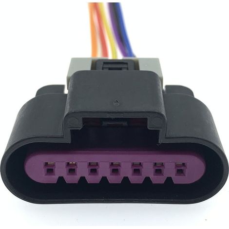 Part numbers 15326829 and 15326833 are compatible with Buick and Cadillac taillights. The connector has the part number DJ7035D-1.5-1 (single connector).