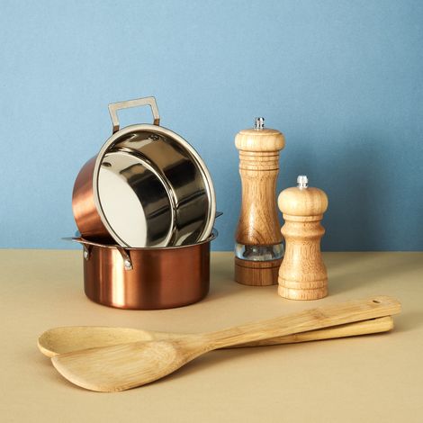 Petit Moulin A Poivre Et Sel En Bois (1/4)