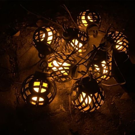 Guirlande lumineuse solaire - - Flamme dansante - Étanche - Décoration intérieure et extérieure (1/5)