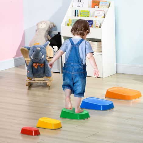 Set di 5 pezzi per giochi di equilibrio per bambini, per allenare l'equilibrio e la coordinazione. Dimensioni: 36x27,5x31 cm. Colore: Multicolore. (1/5)
