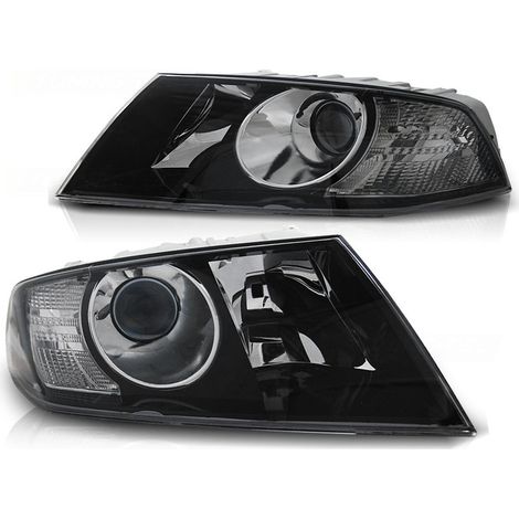 Phares SKODA OCTAVIA 04-08 NOIR (1/2)
