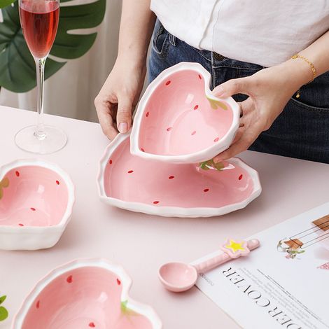 Bol à salade rose en céramique cuite à haute température, en forme de cœur et fraise, avec cuillère incluse. Lot de 2 bols et 2 cuillères. (1/5)