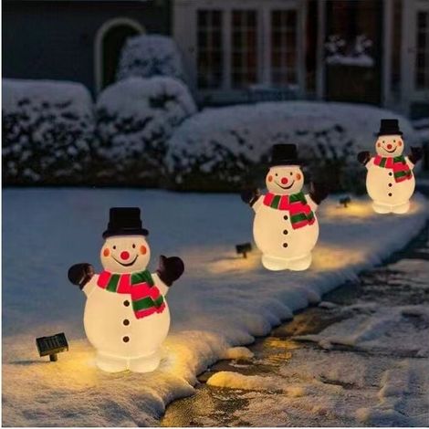 Lumières de jardin de Noël en plein air Lumières de paysage en forme de bonhomme de neige de Noël, adaptées à la décoration lumineuse de Noël dans la cour, la terrasse, le porche, 1 pièce (1/5)