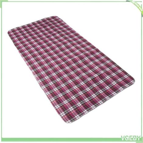 Coussin de lit pour incontinence - FAFEICY - Plaid violet - Lavable en machine - Forte absorption - Imperméable (1/5)