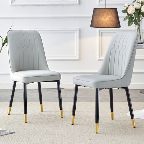 Chaises (Lot de 2) : Chaises de salle à manger modernes gris clair, dotées de dossiers rembourrés en cuir PU et de pieds en métal noir  Adaptées à divers environnements, y compris les salles à manger, (1/4)