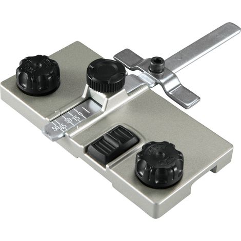 Makita 199232-5 Guide Rail Adaptor for DHS660 Circular Saw - Fit Sp6000 Rail