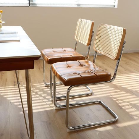 Set di 2 sedie da pranzo in ecopelle con gambe cromate, marrone (1/5)
