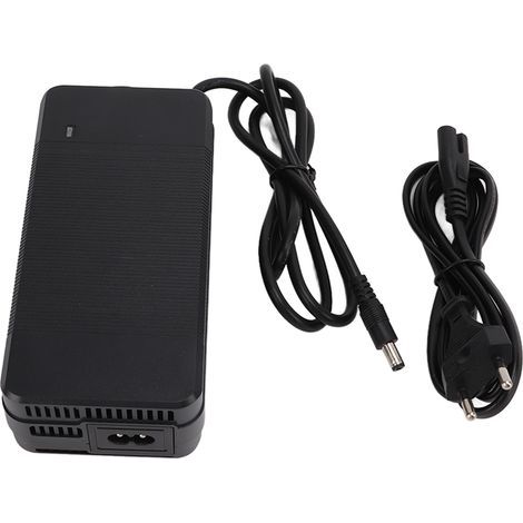 Chargeur Secteur 54.6V 2A Universel pour Scooter et Vélo Électrique - Indicateur LED, 100‑240V (1/5)