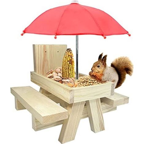 Futterhaus für Eichhörnchen im Freien aus Naturholz – Picknicktisch mit integriertem Sonnenschirm und Futterspender, Holzfarbe