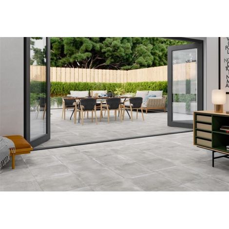 Carrelage d'extérieur imitation béton - Série CLARENS - Dimensions: 60,8 x 60,8 cm - CASTELBAJAC Anti-dérapant (1/2)