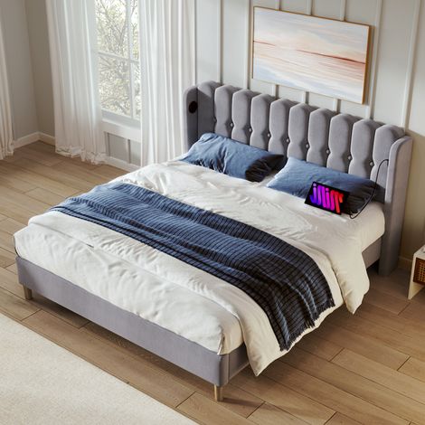Lit double contemporain 160x200 cm en lin gris avec tête de lit à panneaux et ports USB/Type-C (1/5)
