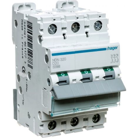 Interruptor automático trifásico D de 20 A y 10 kA CA NDN320