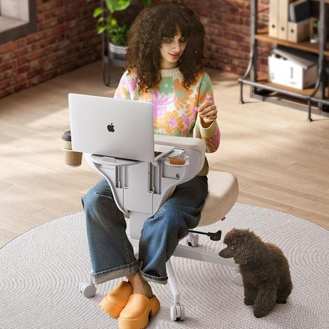 Fauteuil de bureau large sans accoudoirs Criss Cross – Avec plateau caché et inclinaison réglable. Parfait pour le bureau à domicile, la coiffeuse et le yoga (1/5)