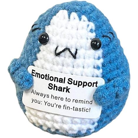 Cadeau requin au crochet, animal de soutien émotionnel au crochet, cadeau d'anniversaire unique (1/5)