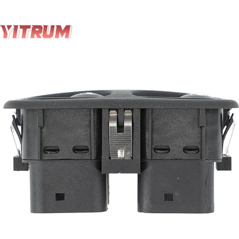Le produit n° 18.3763 est disponible en stock et convient aux commutateurs combinés de commande de lève-vitre électrique des voitures LADA. (1/2)