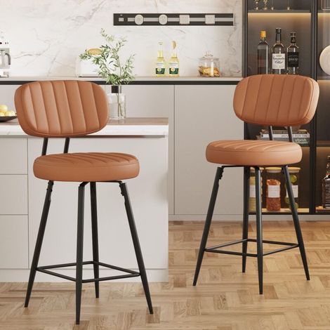 Lot de 2 tabourets de bar pivotants à 360° en cuir PU, hauteur 66 cm, avec repose-pieds et dossier, couleur marron.