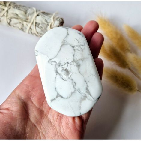 Galet de Poche en Howlite Blanche Pierre de Souci pour Relaxation et Méditation - PANGIVO (1/2)