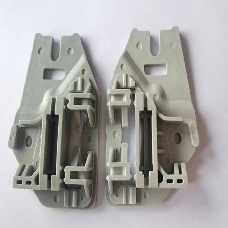 Plastic clips for BMW E46, X5, and E53 window regulators (rear left and right) (1/4)