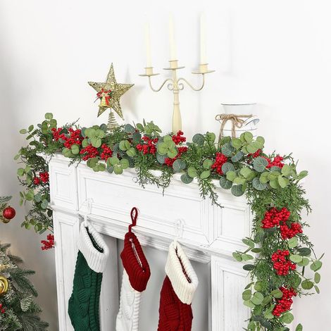 Lot de 2 Guirlandes Noël Guirlande Sapin Artificial Plantes Artificielles avec Pommes de pin Baies Rouges Artificielles pour Chemin de Table Noel Maison Porte Cheminée Escalier Déco(190cm2 (1/5)