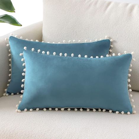 (30x50 cm, Bleu Clair)Lot de 2 Housses de Coussin Décoratives en Velours Doux Pompons Taies d'oreiller Décoration D'intérieur Housse Coussins pour Canapé Lit Chaise Chambre Salon (1/5)