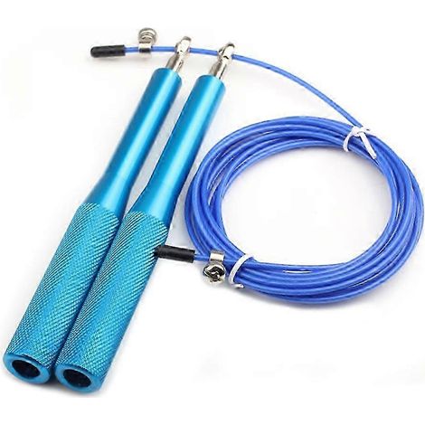 Aérobic, musculation, MMA, entraînement d'endurance et de vitesse, corde à sauter (1/4)
