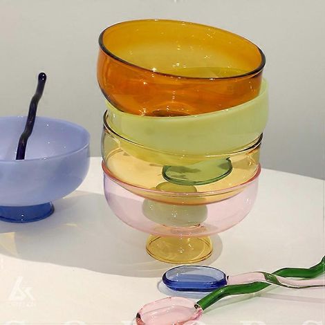 10 cm große Glasschüssel, geeignet für Eiscreme, Joghurt, Desserts, farbiges Glasgeschirr und Suppen. Hitzebeständiges Glas. (1/5)