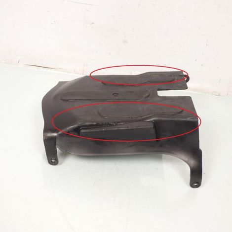 [PRODUIT D'OCCASION] Sabot bas de caisse origine pour scooter Peugeot 50 V-Clic 4T (1/2)