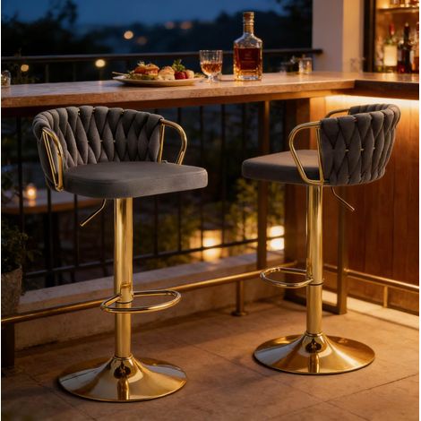 REDOM - Lot de 2 tabourets de bar pivotants et réglables en hauteur, dossier avec accoudoirs, repose pieds, métal et velours gris foncé (1/5)