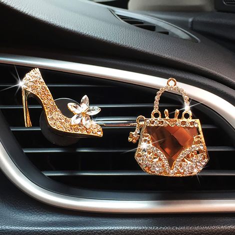 Lot de 2 désodorisants décoratifs pour voiture, ornés de strass, en forme de chaussure à talon haut et de sac. Accessoires de charme pour femmes et jeunes filles. Idée cadeau pour décorer l'intérieur (1/5)
