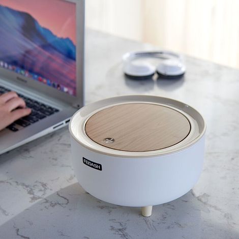 Papelera de sobremesa con tapa de aspecto de madera - Mini papelera de sobremesa con sistema de cierre a presión de alta calidad - Papelera cosmética pequeña con capacidad de 2 litros - Como papelera  (1/5)
