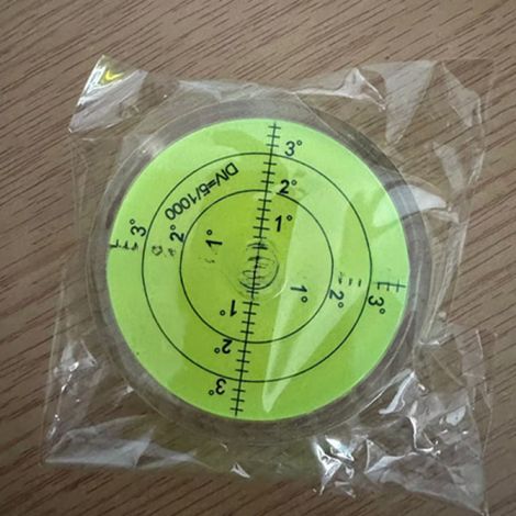Grand niveau à bulle circulaire universel 6012 mm avec échelle pour mesurer la bulle horizontale d'une machine plane (niveau à bulle horizontal universel 6012 mm). (1/5)