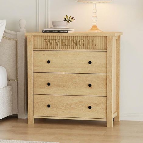 Commode Moderne à rainures – Table de Chevet compacte 3 tiroirs – Rangement Pratique pour Chambre, Salon ou Couloir – Couleur Bois Naturel
