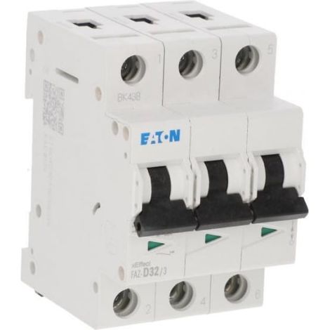 Interruttore automatico 3P D 32A 15kA AC FAZ D32/3 278899