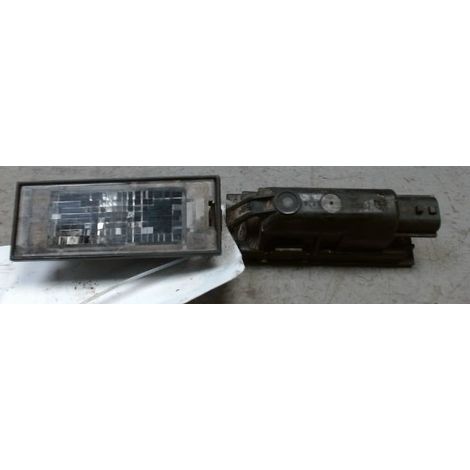[PRODUIT D'OCCASION] Eclaireur Plaque De Police RENAULT Clio Iv 2012- ♻️ Ref Oe. 265108990c - Garantie à vie (1/2)