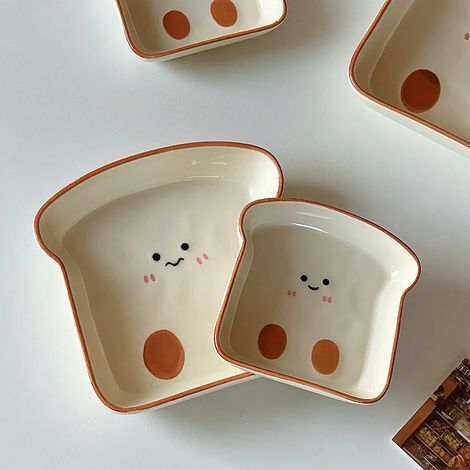 Ensemble de 2 assiettes en céramique mignonnes en forme de toast (grande et petite), vaisselle de style coréen à motifs de dessins animés (1/5)