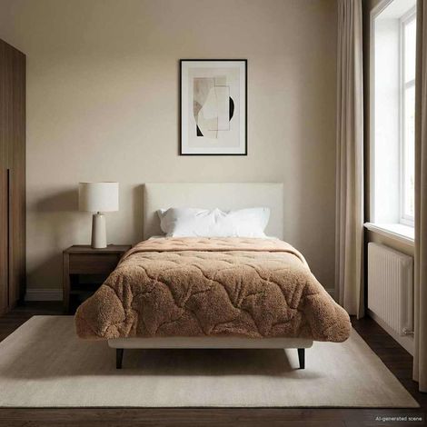 Winterbettdecke Taupe 135 x 200 cm Mikrofaser und Teddy-Fleece