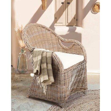 Zago - Chaise en rotin (1/5)