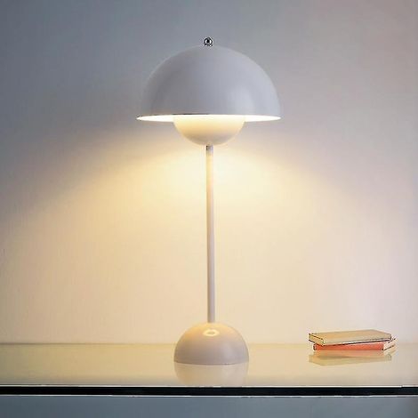 Lampe de table en fer forgé en forme de pot de fleurs, pour chambre ou salon, lampe de chevet, culot E27 (blanc) (1/3)