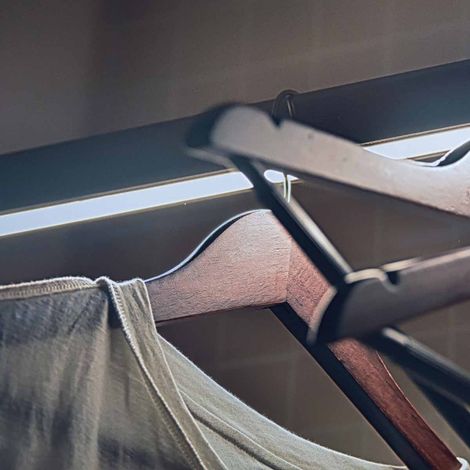 Hera Barra armario Led 24V 9,3W 1200mm 4000K Negro