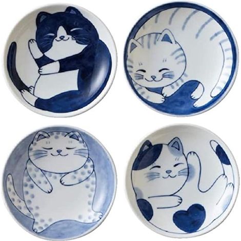 Set di 4 piatti in ceramica giapponese decorati con simpatici gatti, ideali per antipasti e dessert. (1/4)