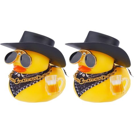 2pcs Canards en Caoutchouc Décorations Voiture, Cool Canards Cowboy avec Chapeau Lunettes Soleil Écharpe Décorations Tableau Bord Accessoires Amusants Cadeaux Bureau Mignons