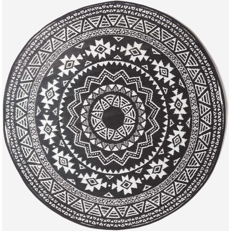 HOMESCAPES Black and White Motif Design Circular Reversible Outdoor Rug